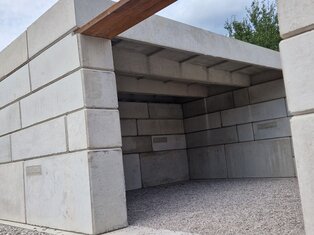 Betónové kocky a bloky s prestrešením - Bagin2