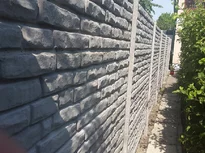Betónové oplotenie vzor nepravidelná tehlička, Senec Betónové oplotenie vzor nepravidelná tehlička, Senec