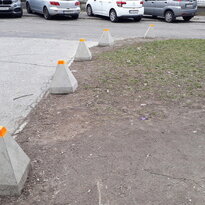 Betónové stĺpiky - parkovacie zábrany z betónu