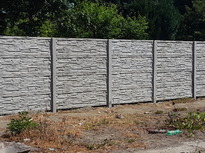 Bezzákladový betónový plot - vzor kameň