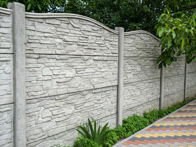 Moderné betónové ploty: Vzorované panely na oplotenie záhrady - Bagin2