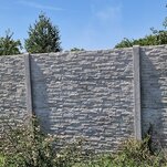 Okrasný betónový plot -Vzor 7 - NOVINKA - nová bridlica (vybroliaty) - Bagin2 Bratislava