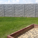 oplotenie záhrady - betónový plot vzor kameň